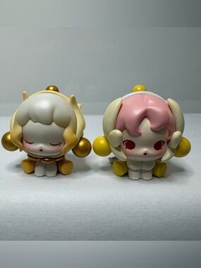 Skullpanda Pop Bean; Petals in 4  Acts-Invitation of Light & Withered Innocence